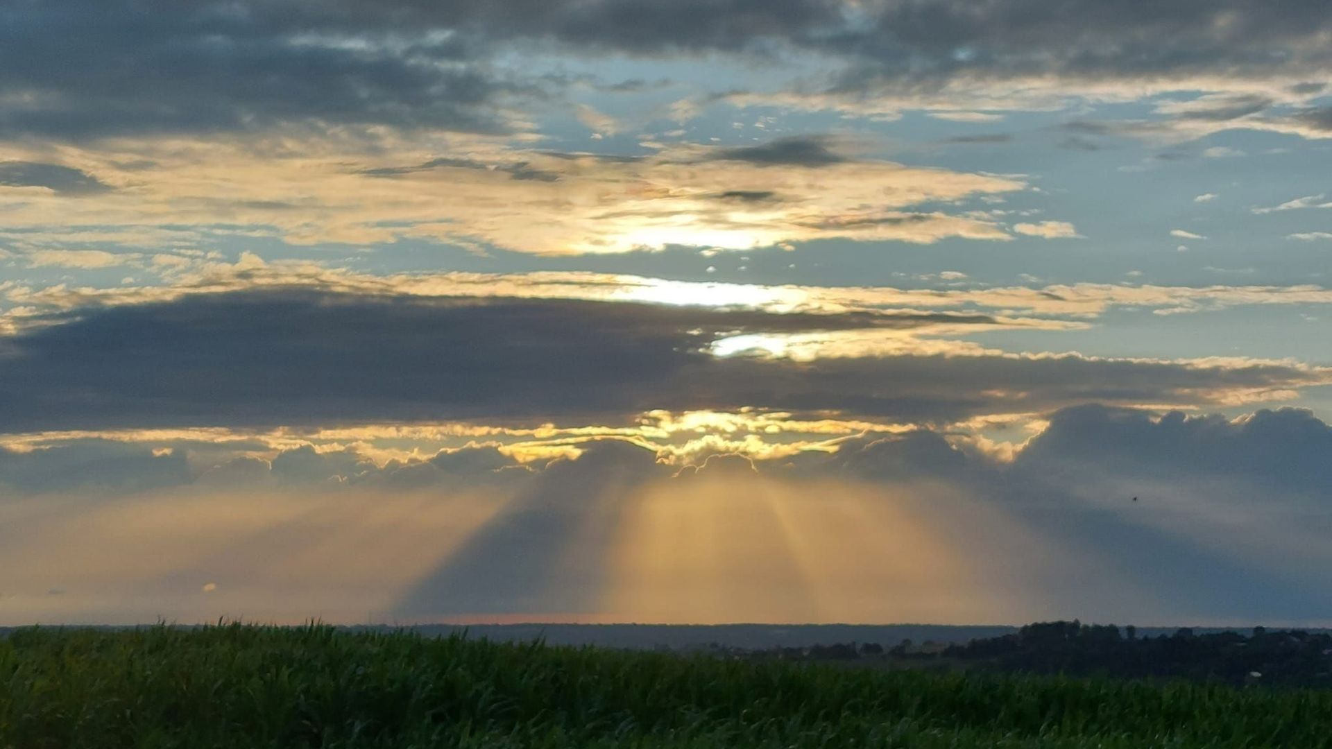 L'influence mystérieuse du soleil sur les nuages