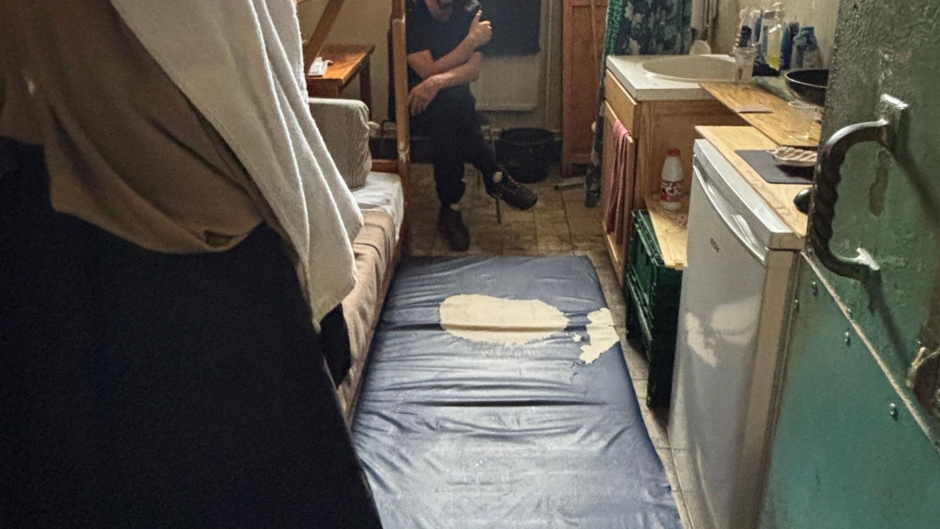 Surpopulation à la prison de Mons : "Les détenus ont été condamnés à une perte de liberté, par à une perte de dignité"