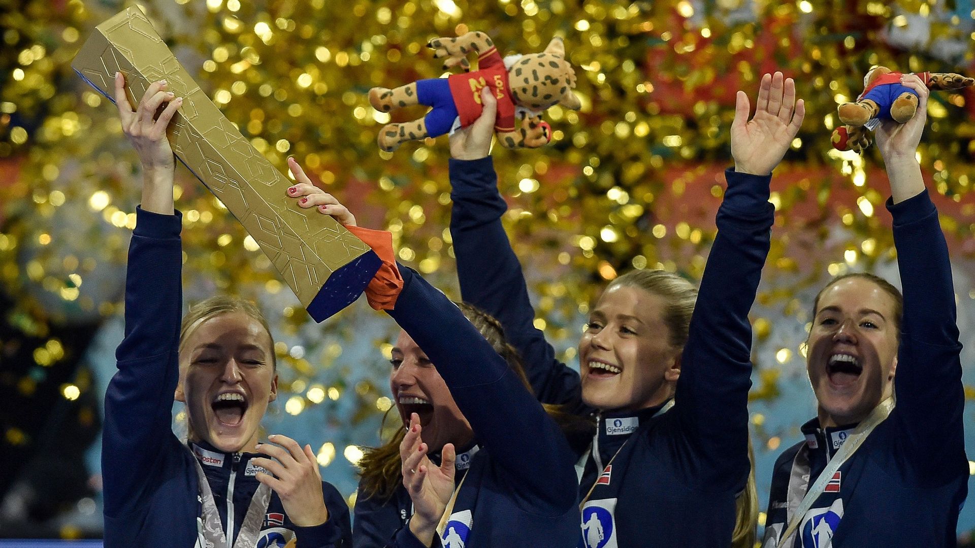 Les handballeuses norvégiennes sont devenues championnes du monde en battant la France, 29 à 22, en finale dimanche à Granollers (Espagne)