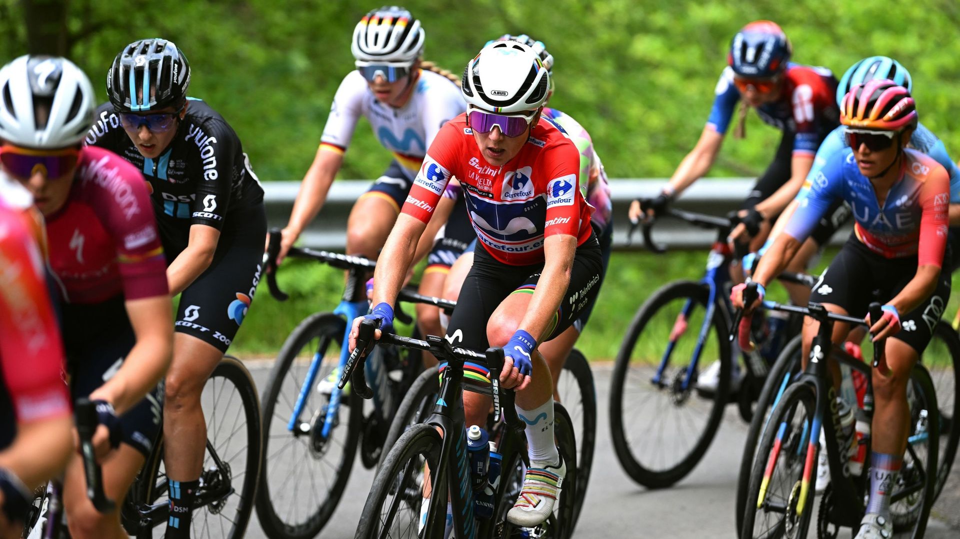 Vuelta Féminine : Demi Vollering, Très Solide, Surgit Sur La 5e étape ...