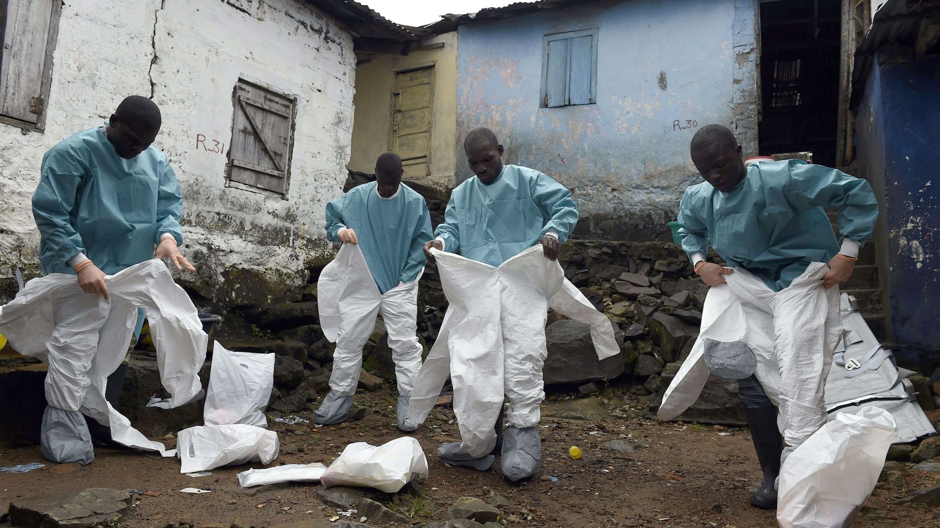 Ebola: MSF dénonce l'efficacité de la réponse internationale 