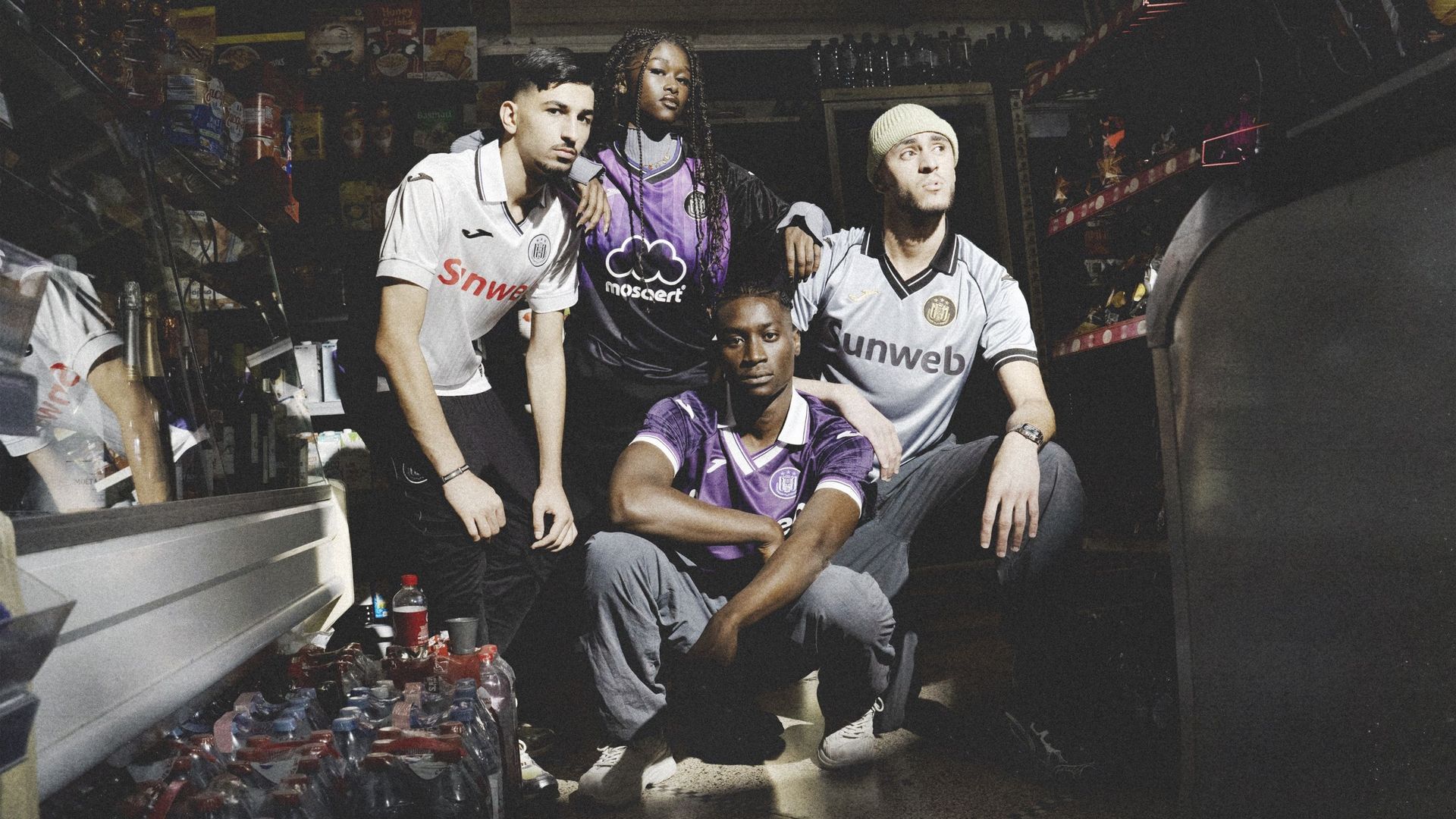 Mosaert devient directeur créatif du Sporting d'Anderlecht : Stromae remixe l'hymne du Grand Jojo, 4 nouveaux maillots