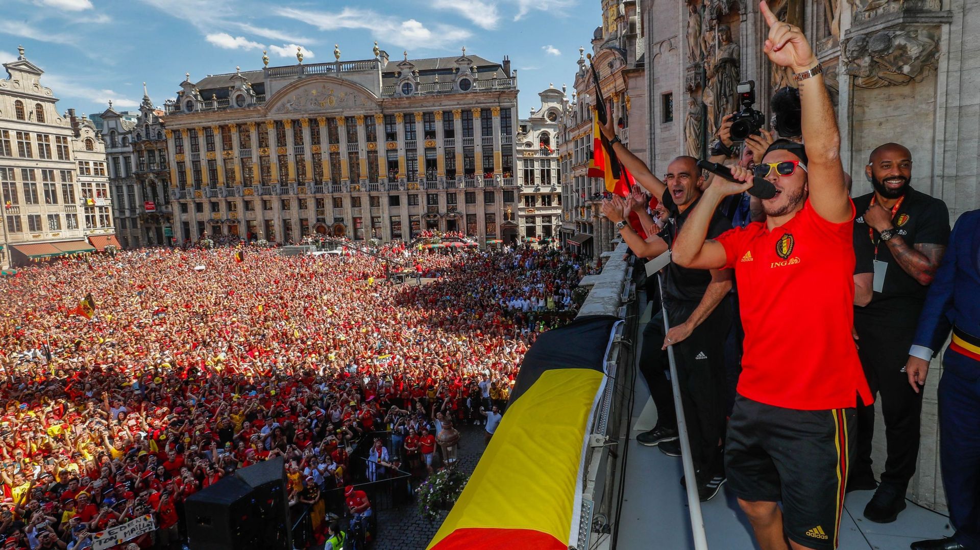 Célébrations des Diables rouges sur la Grand-Place de Bruxelles, en juillet 2022