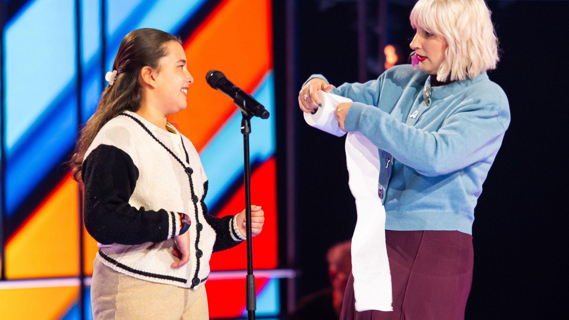 The Voice Kids : Kenza, 11 ans, fait sensation avec un titre culte d'Annie Cordy