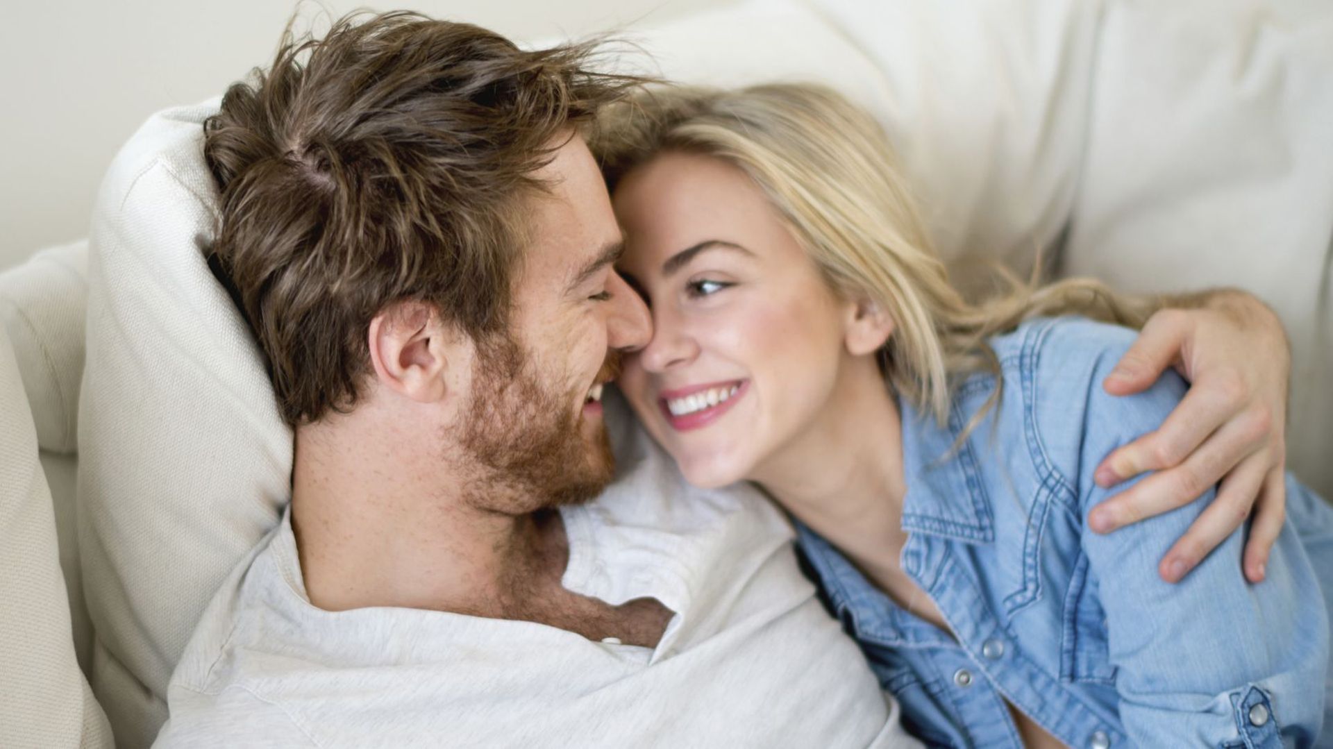 5 rituels pour préserver l'intimité de son couple - RTBF Actus