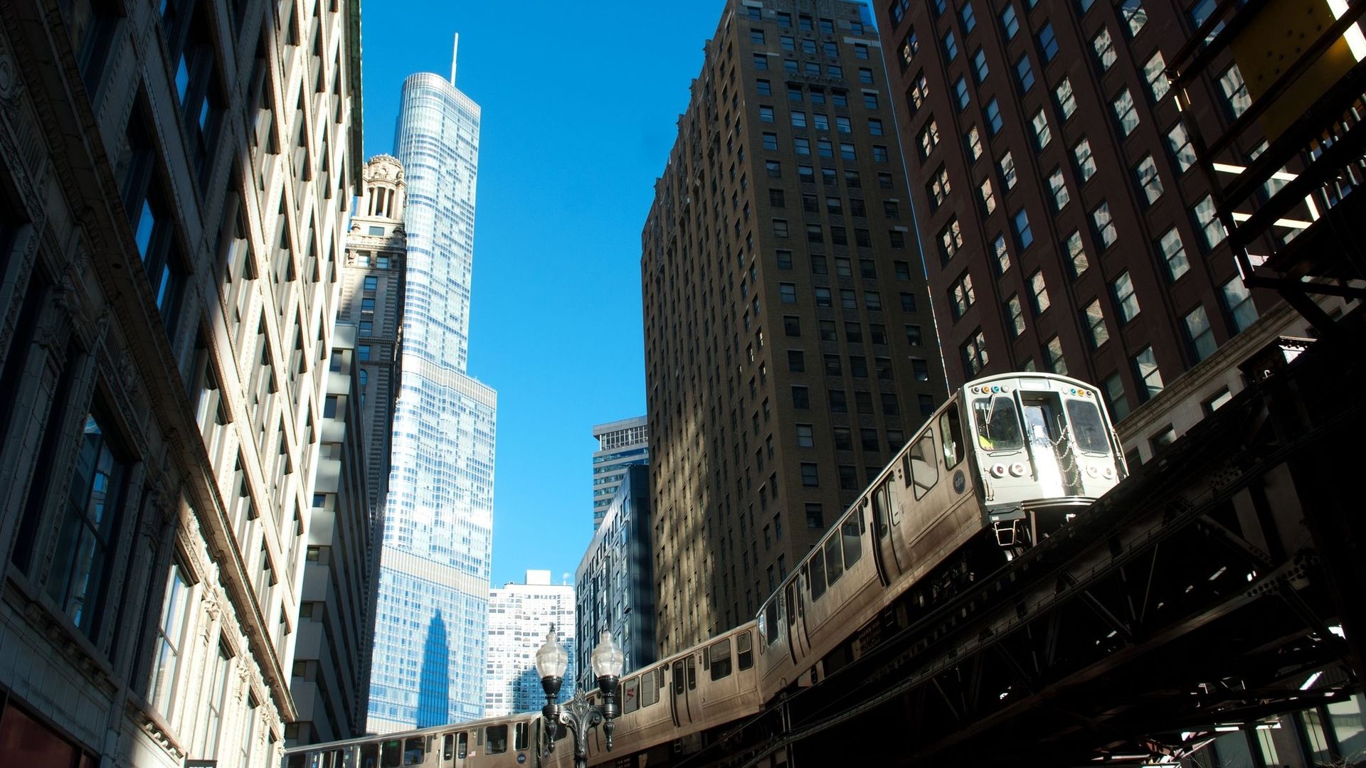 Comment Chicago va basculer vers 100% d'énergie renouvelable dans ses bâtiments publics.
