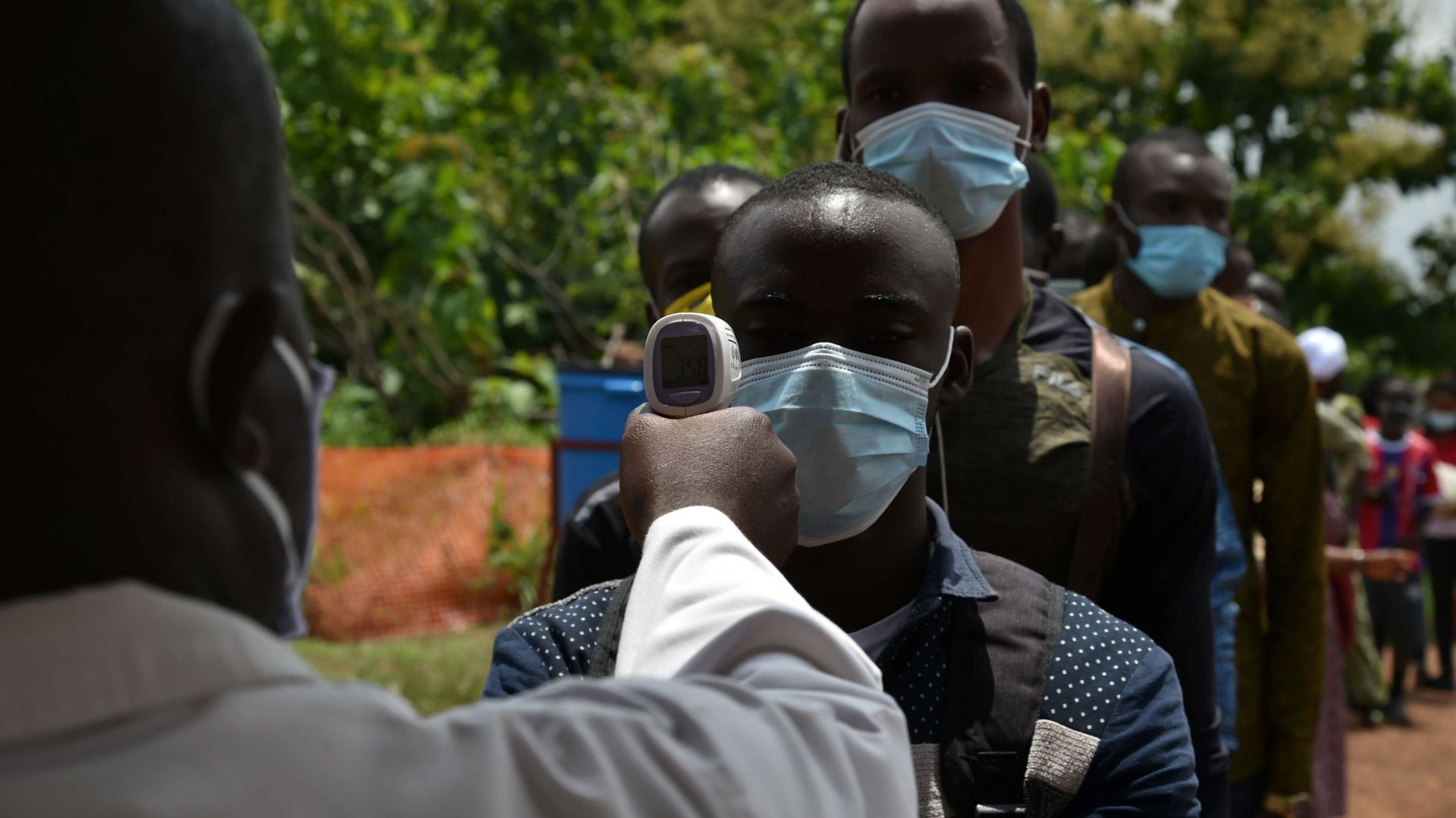 L'OMS se dit "préoccupée" par les cas de coronavirus en Afrique. 