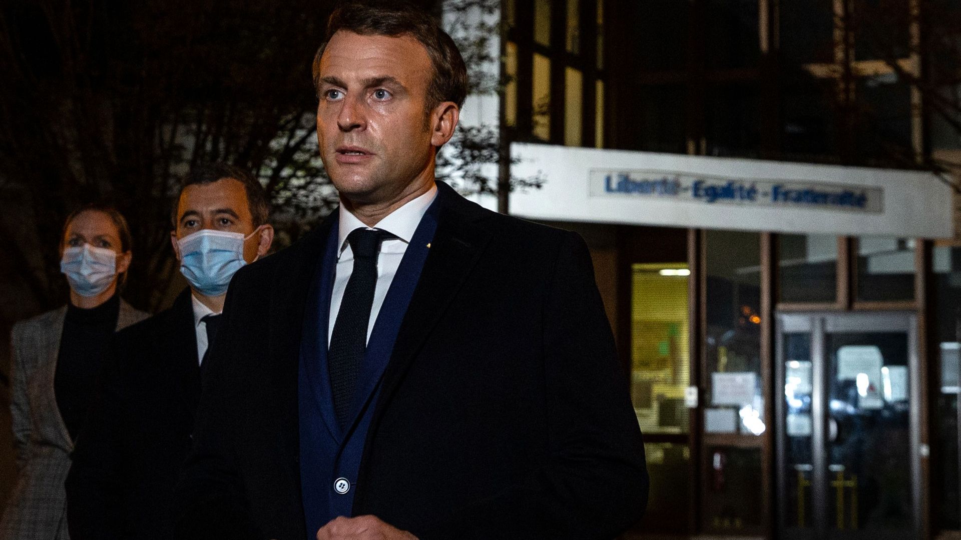 Attentat de Conflans: Emmanuel Macron annonce des actions concrètes contre la propagande islamiste en ligne
