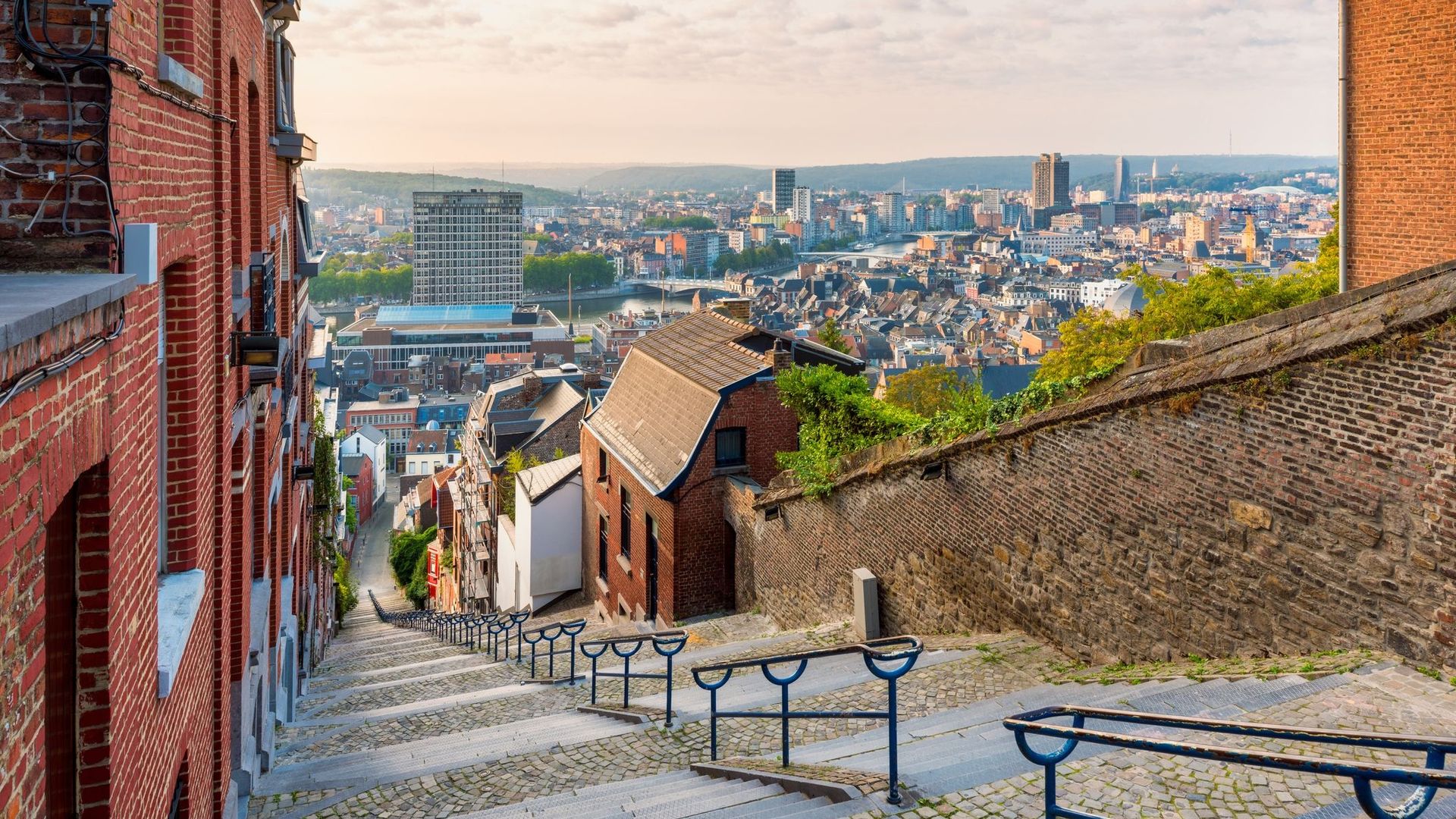 Faites "un pas plus loin" pour (re)découvrir Liège à Pied