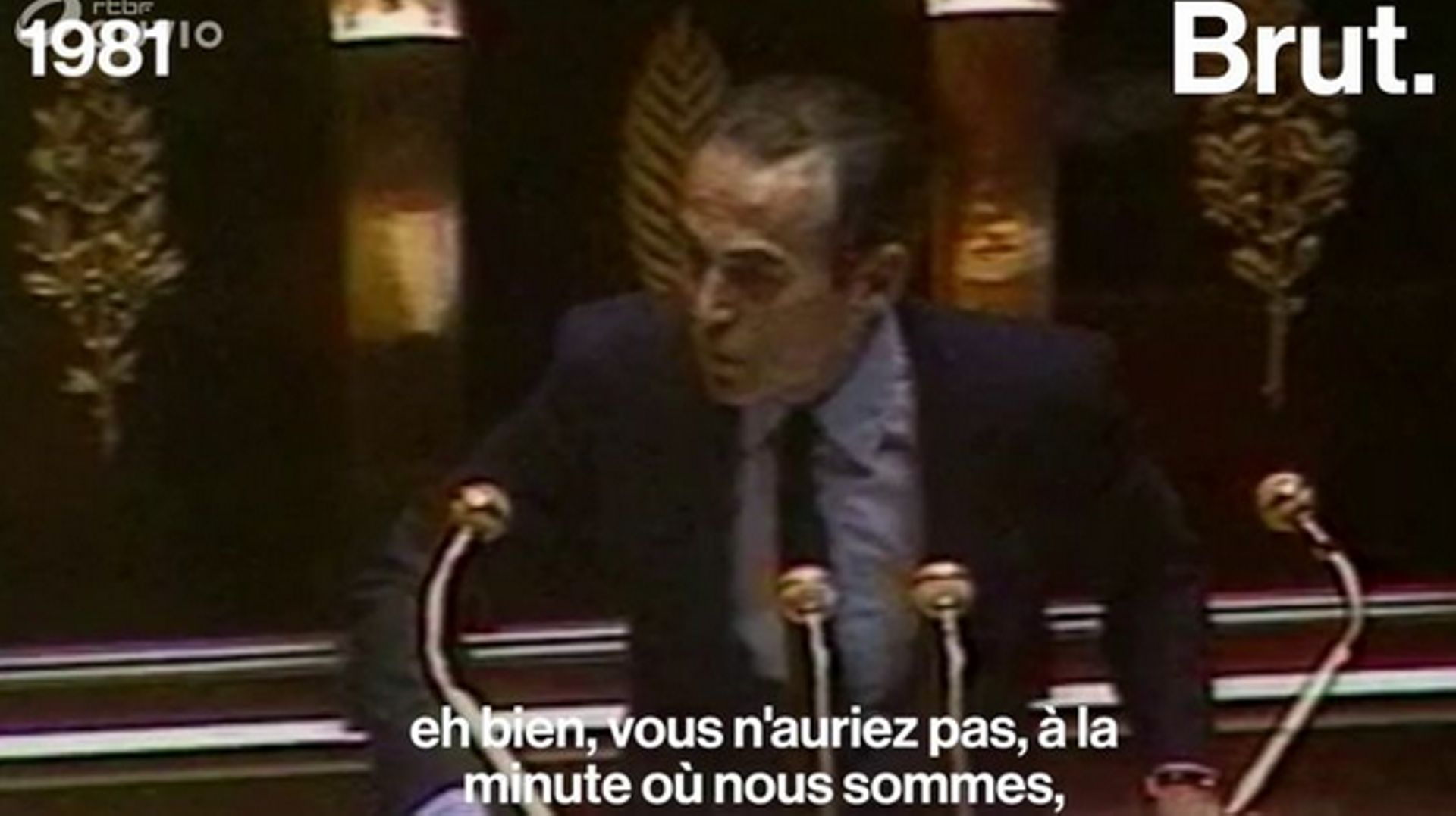 Robert Badinter, qui a aboli la peine de mort en France, entrera au ...