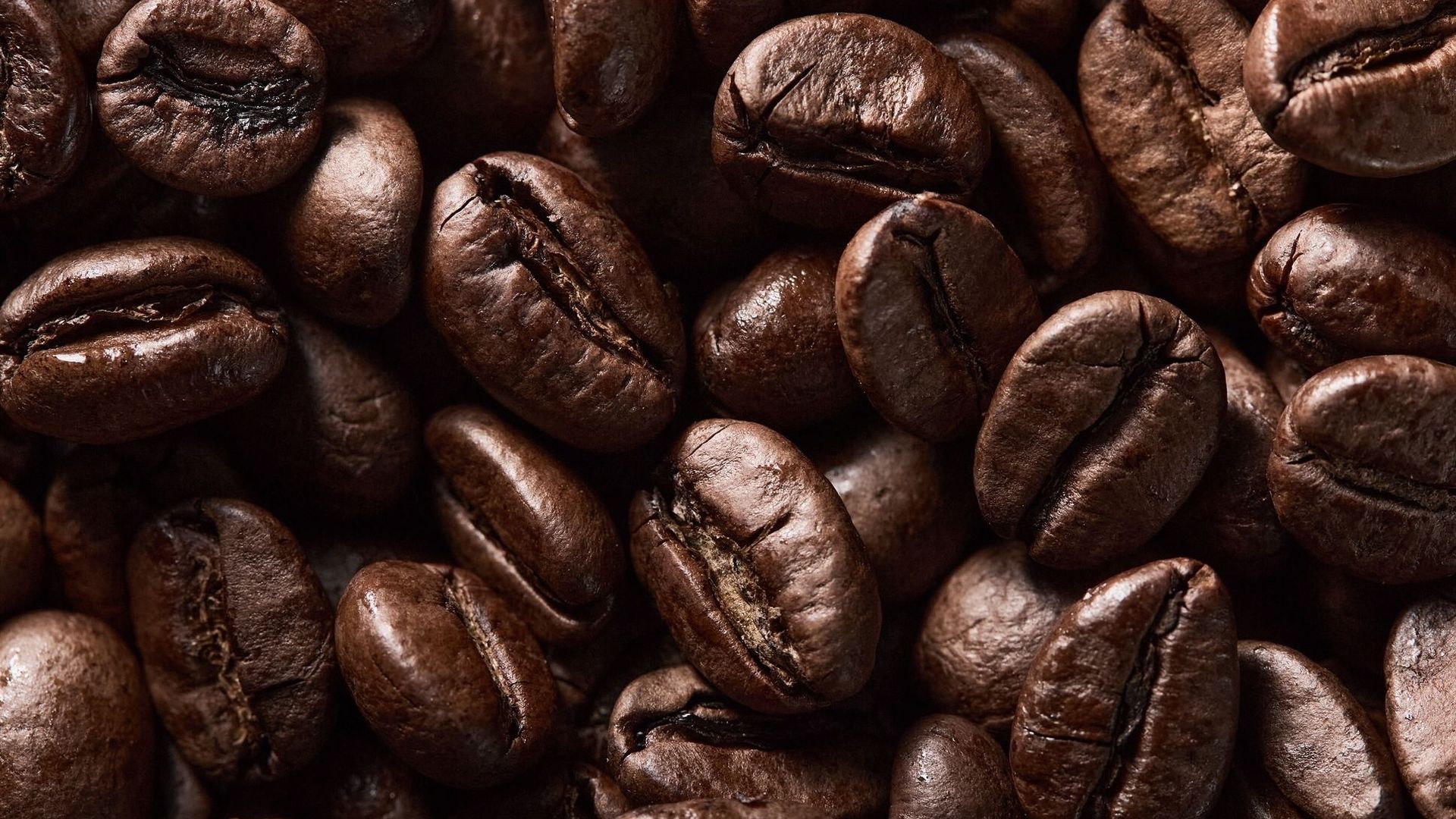 Exfoliant naturel, le café est aussi un allié anti-âge à ne pas négliger.