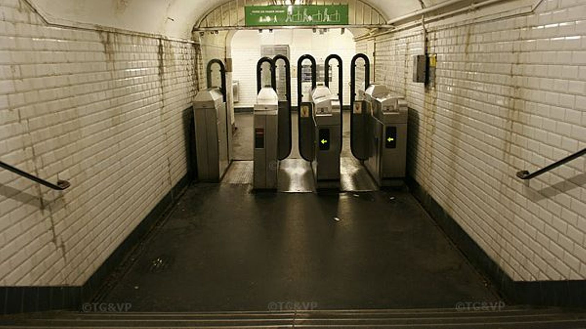 Histoire Du Monde Resto Dans Le Métro Rtbf Actus Histoire Du Monde Resto Dans Le Métro Rtbf Actus