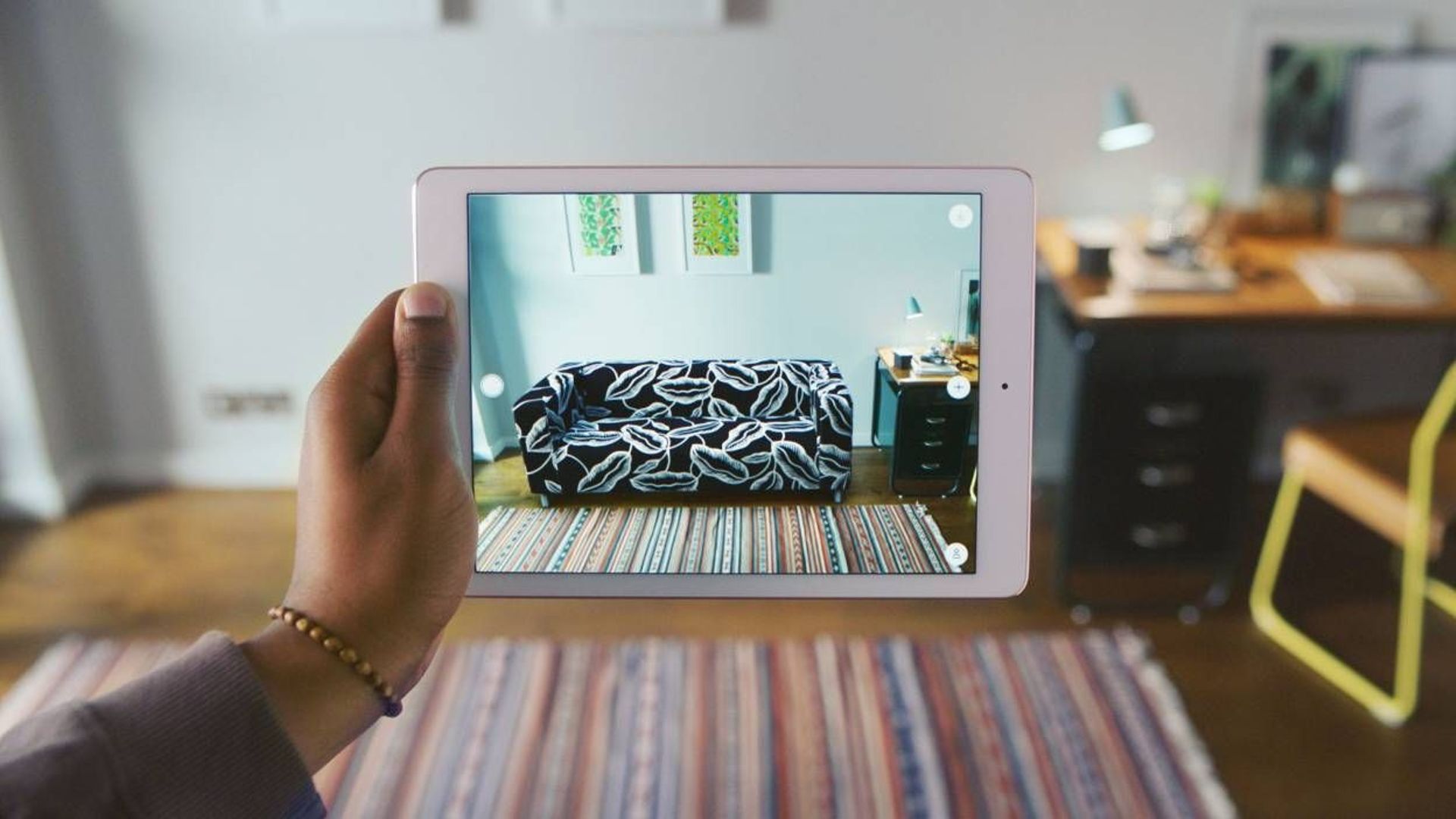 Ikea lance Place, une application pour visualiser du mobilier en réalité augmentée  