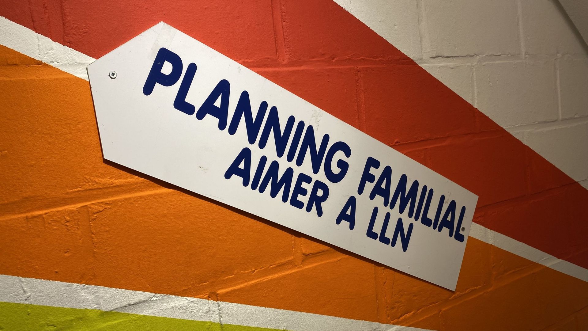A Louvain-la-Neuve, le planning familial Aimer à LLN pratique l’avortement et reçoit plus de 400 demandes par an.