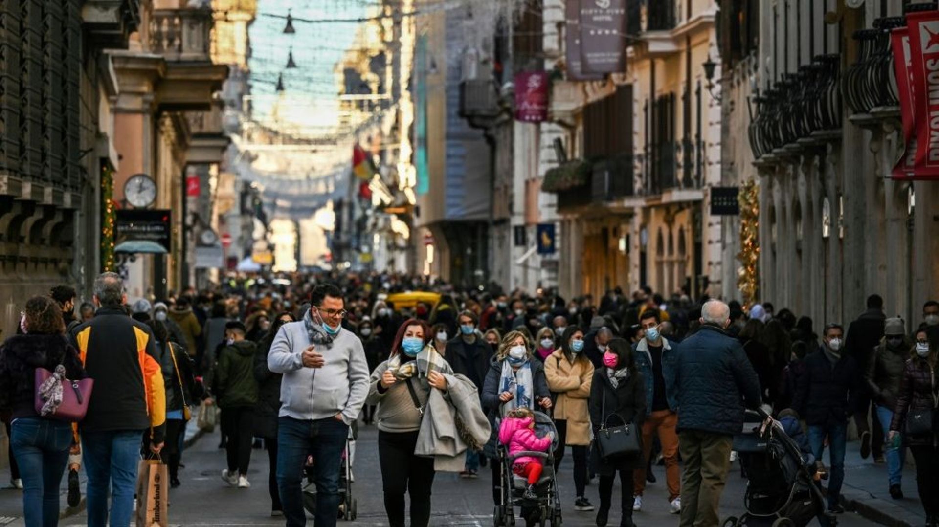 La Via del Corso au centre-ville de Rome, le 13 décembre 2020