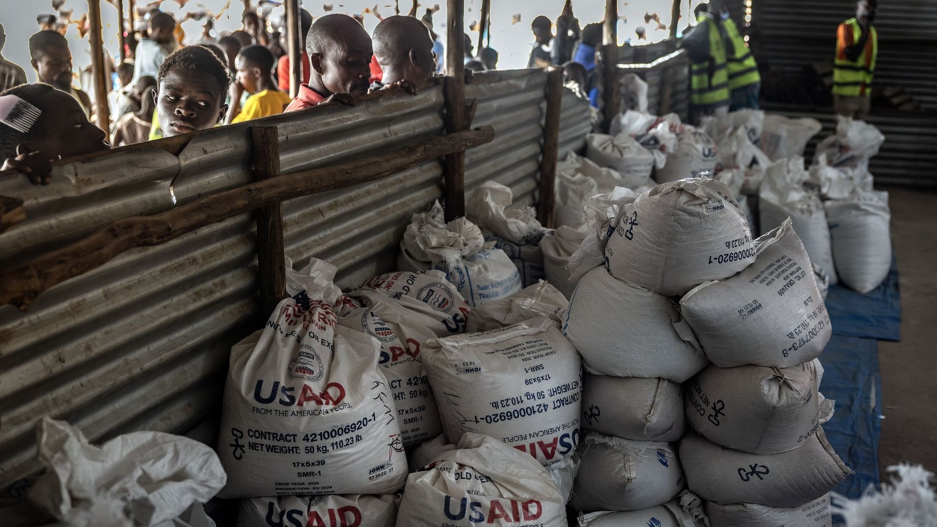 Coopération au développement : le retrait de l'Occident laisse le champ libre aux autocraties