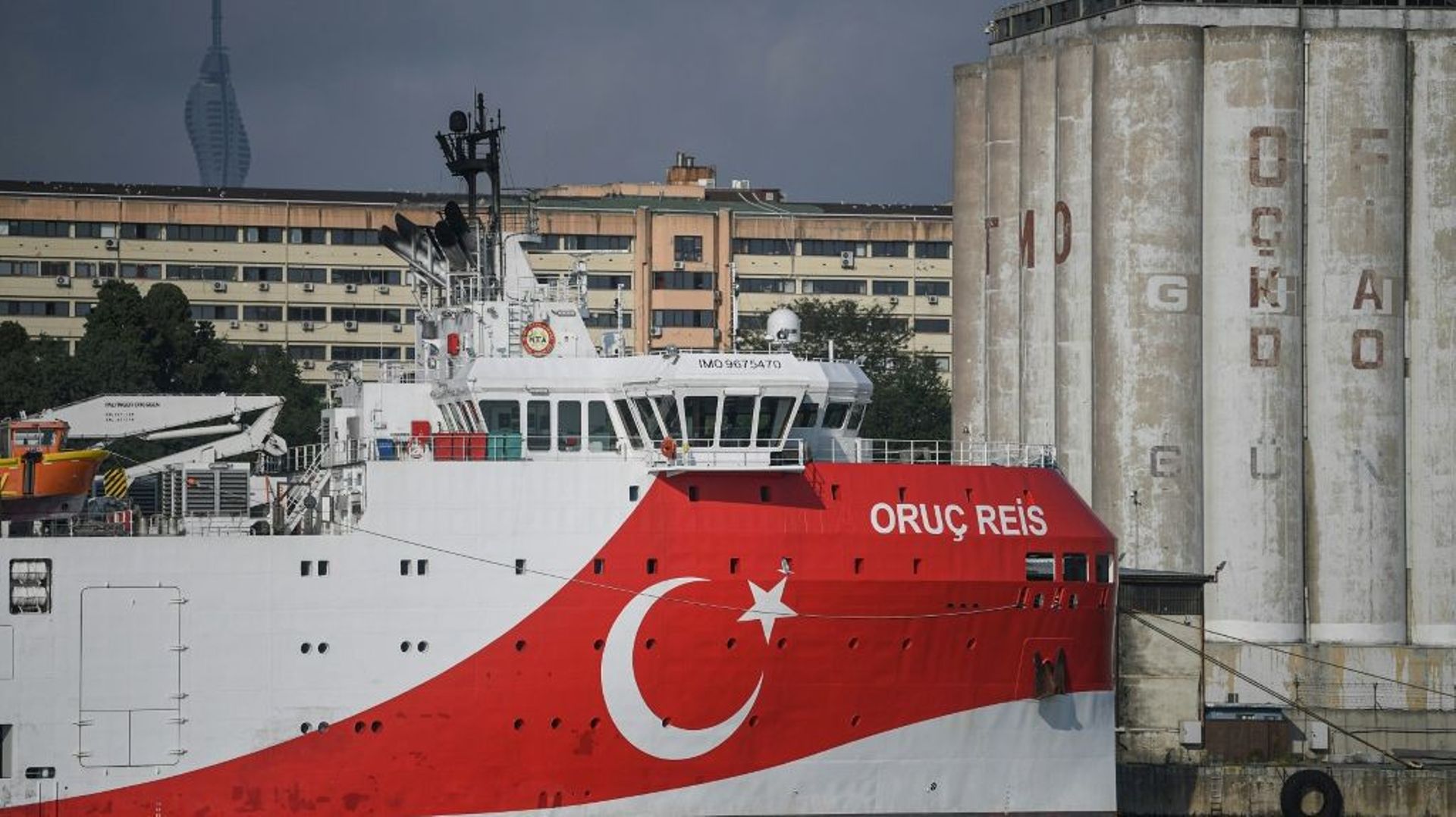 L'Oruç Reis, navire de recherche qu'Ankara a déployé en Méditerranée orientale, provoquant des tensions avec la Grèce, le 23 août 2019 à Istanbul
