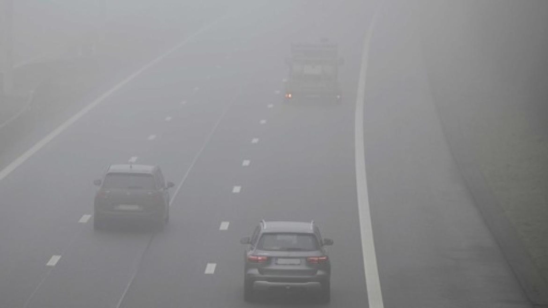 Avertissement jaune au brouillard sur tout le pays pour cette nuit et demain matin