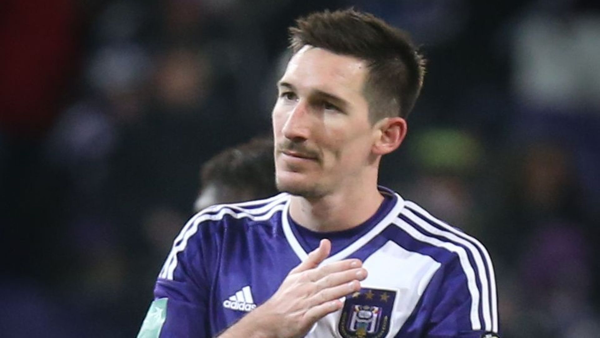 Video: Sacha Kljestan's goal for Anderlecht, his first in Champions League  - NBC Sports