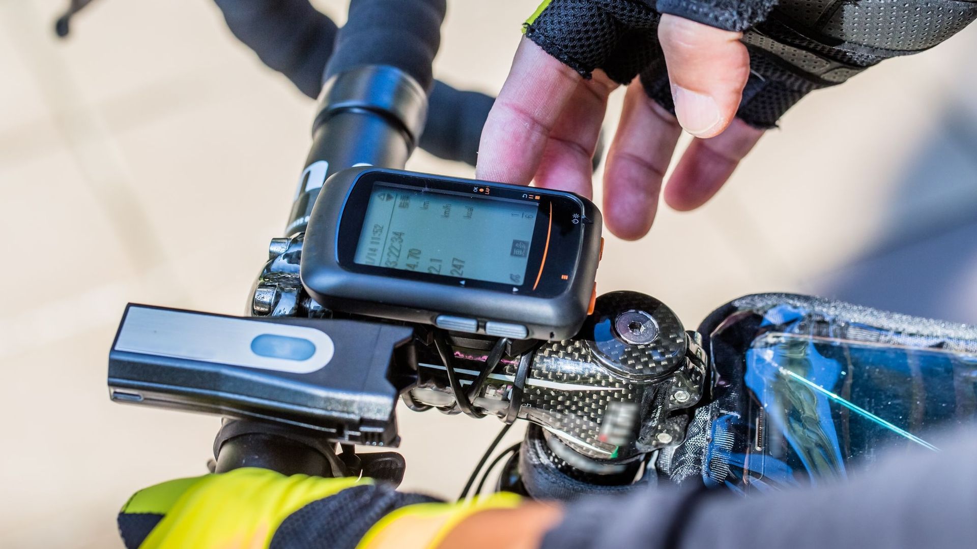 Comment choisir un bon traceur GPS pour son vélo ?