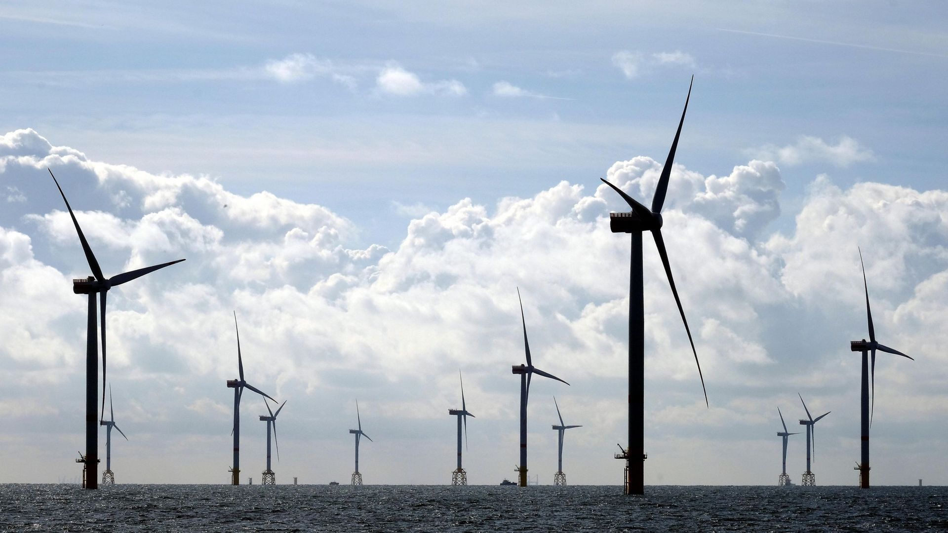 Les turbines des éoliennes peuvent comporter des terres rares