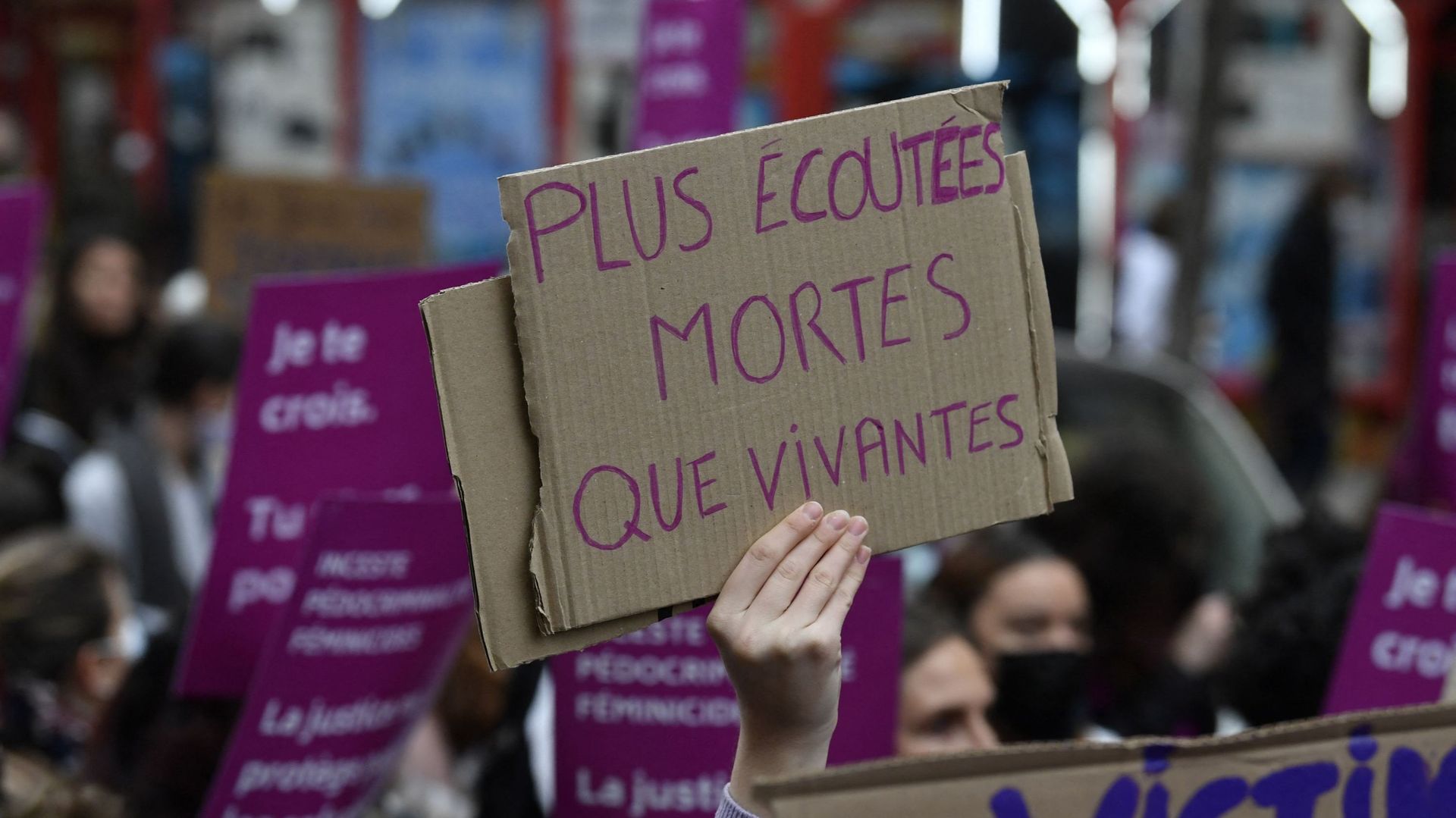 Manifestation organisée à Toulouse ce 21 novembre par le collectif "Nous toutes" pour protester contre les violences faires aux femmes. Photo d’illustration