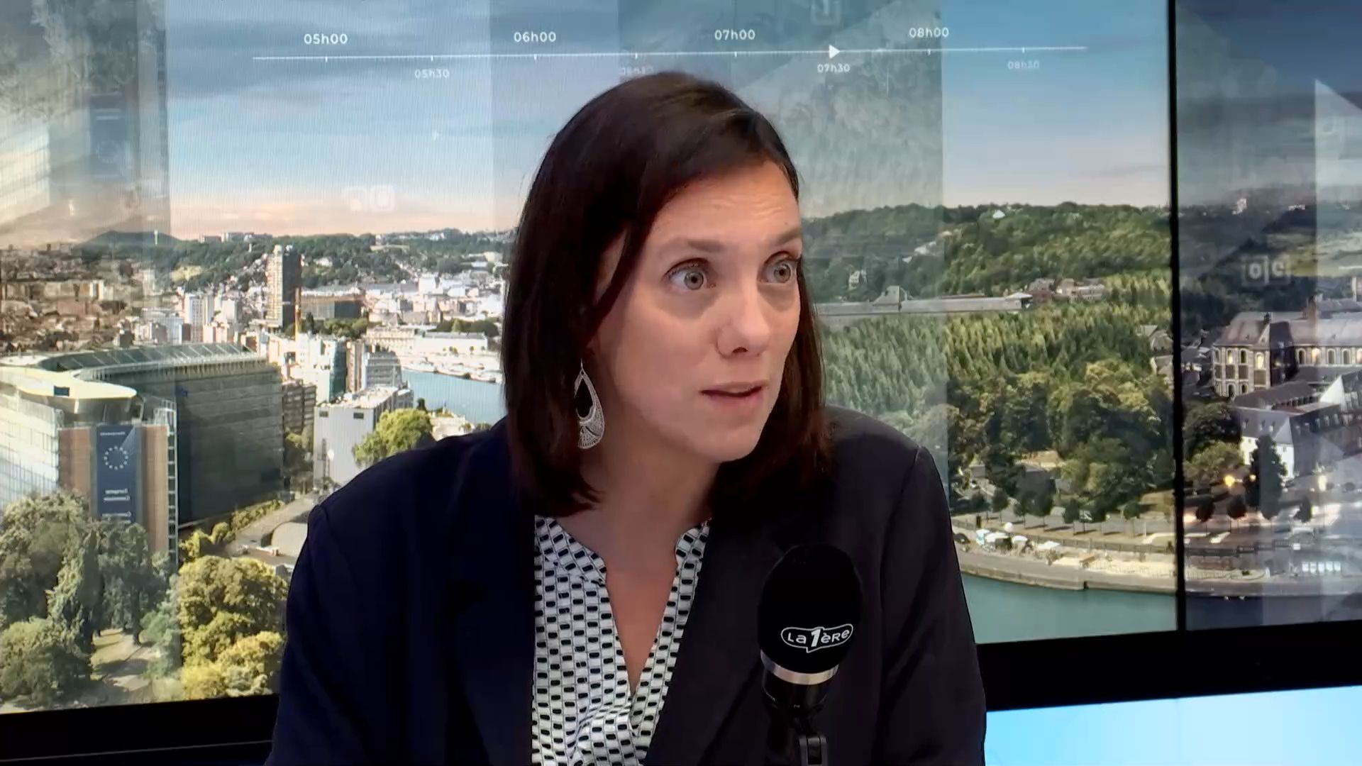 "La situation budgétaire Fédération Wallonie-Bruxelles est telle qu’elle nécessite un effort de chacun", rappelle Élisabeth Degryse