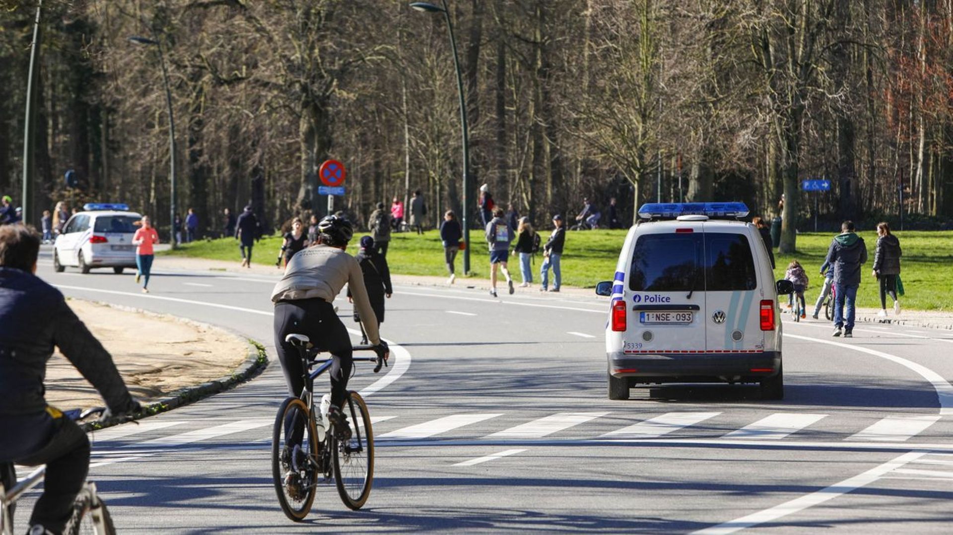 La Ville de Bruxelles maintient son test de mobilité dans le Bois de la Cambre