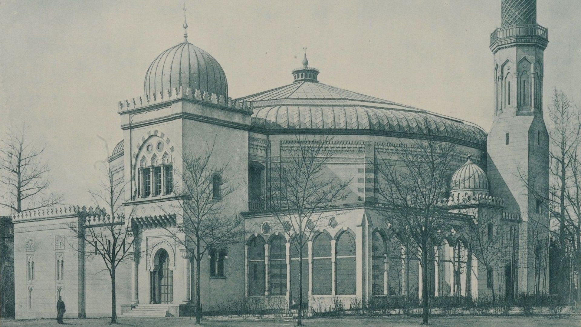 L'ancien pavillon de l'exposition universelle de 1897, construit pour y exposer le panorama "Le Caire et les bords du Nil" réalisé par Émile Wauters en 1881.