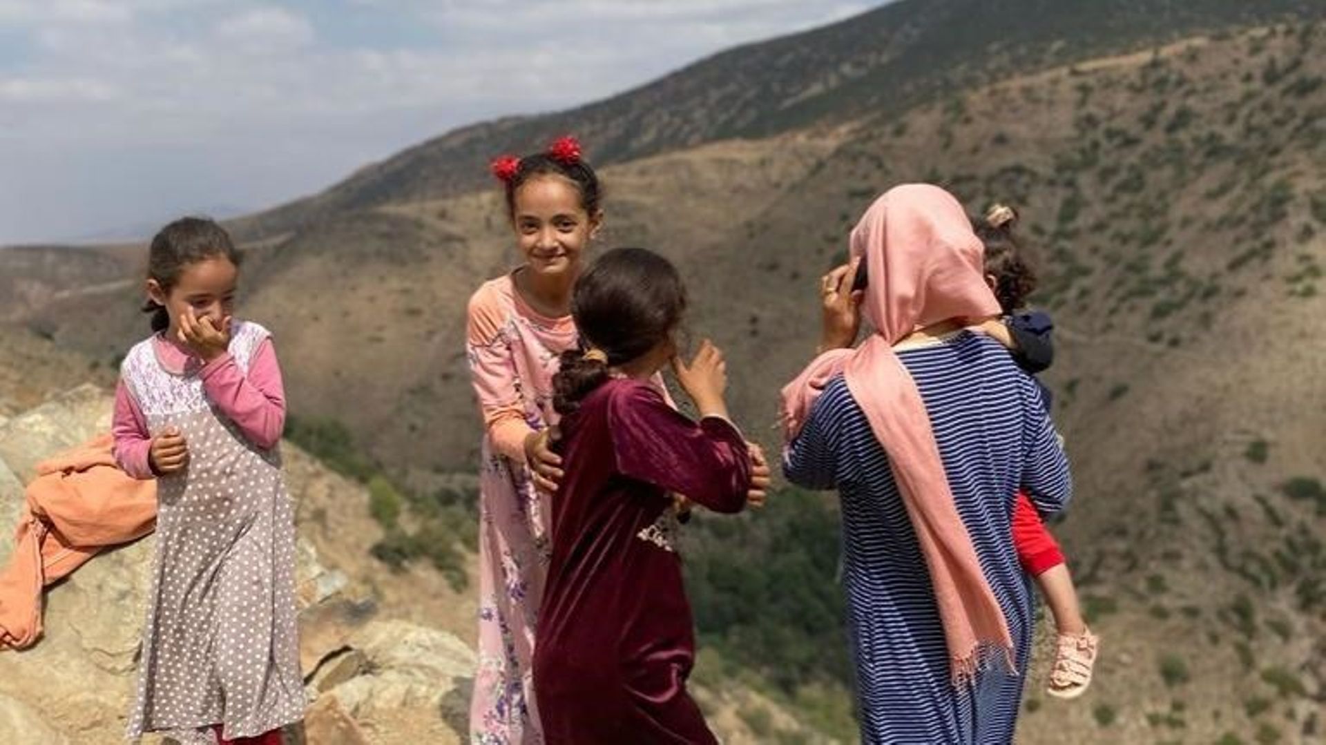 Séisme Au Maroc : Près D’Amizmiz, Un Village De Miraculés - RTBF Actus