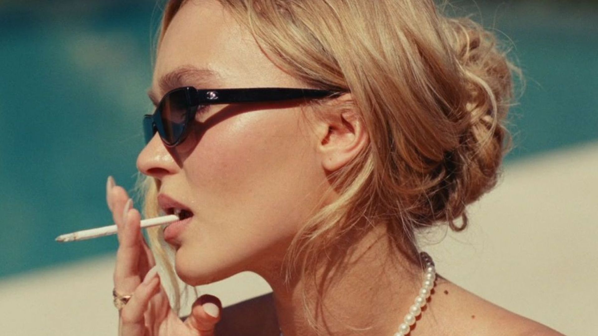 Is pop culture trying to make smoking cool again?