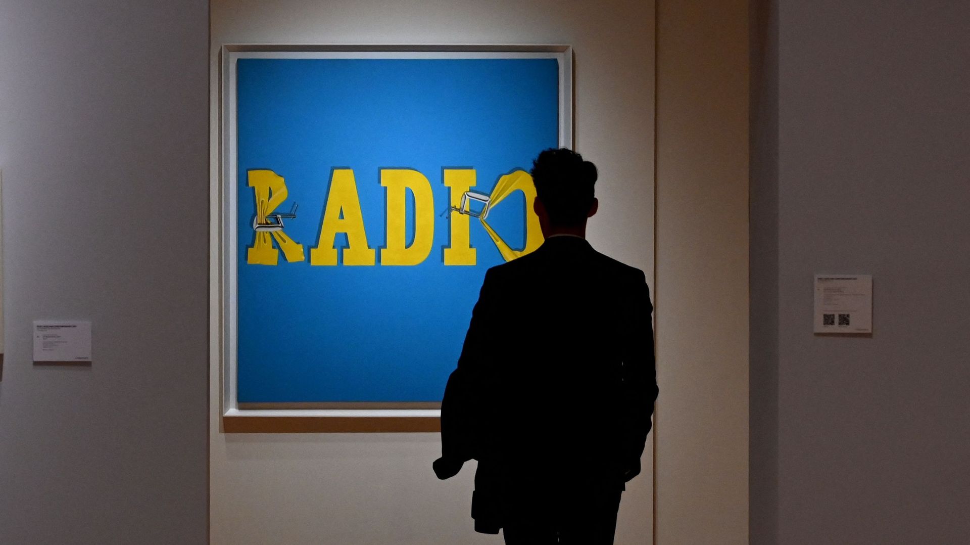 L'œuvre Hurting the Word Radio d'Ed Ruscha en 2019 lors de sa vente chez Christie's