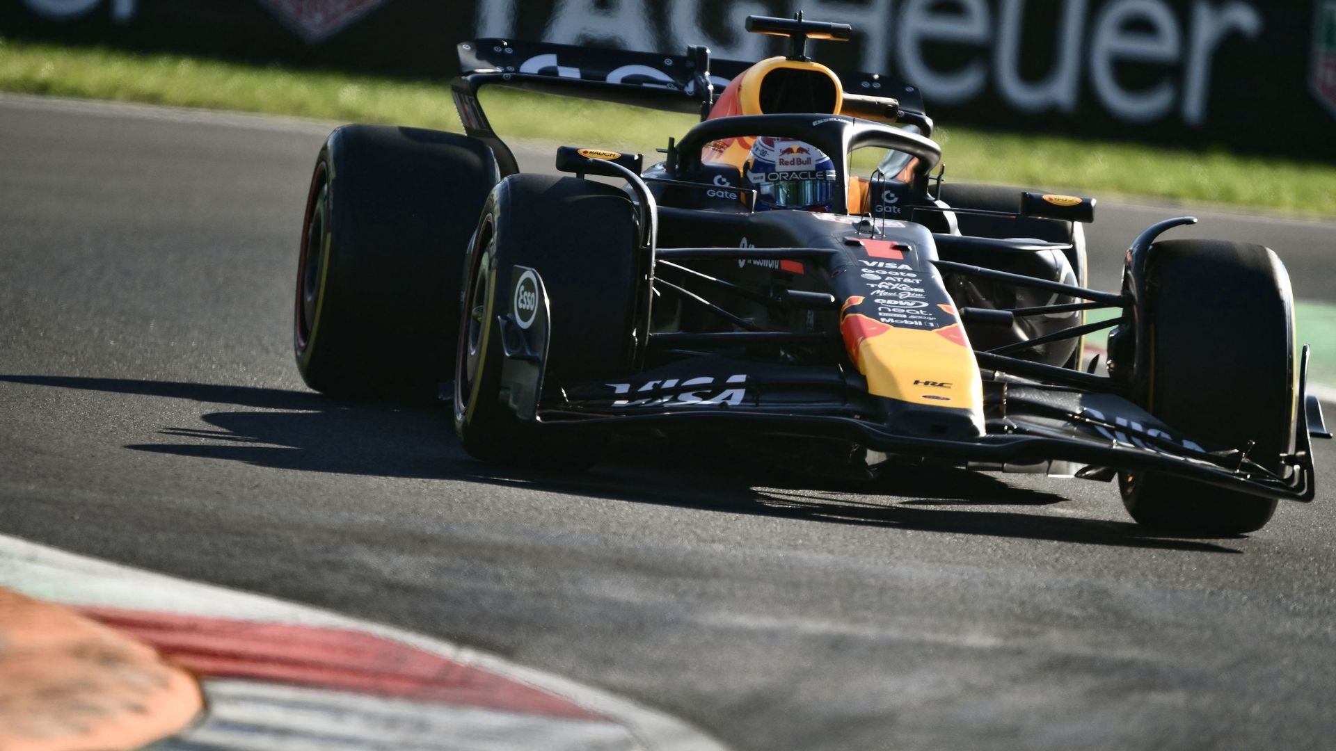 Direct vidéo - F1 Italie : Verstappen mène devant les McLaren
