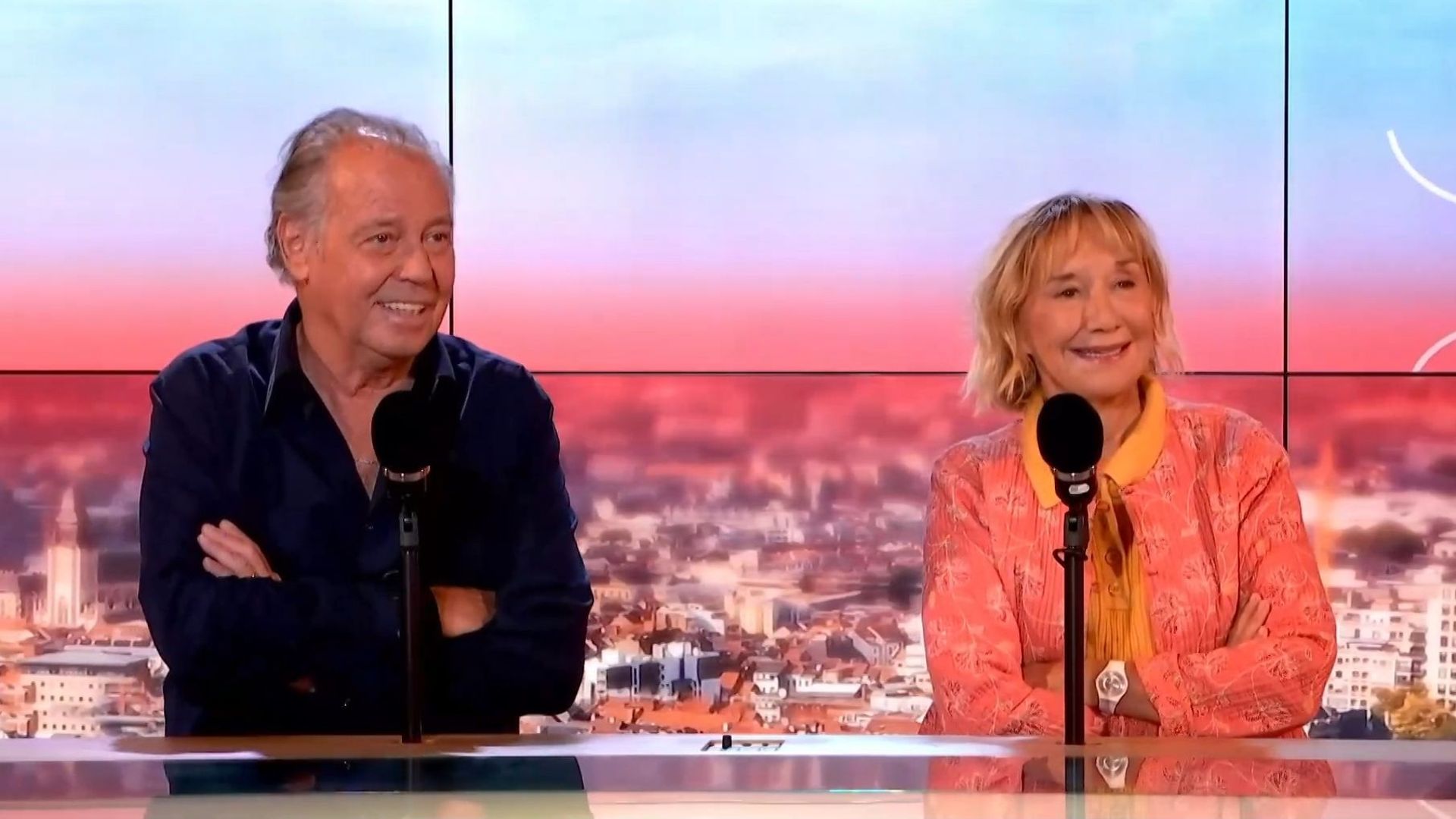 Marie-Anne Chazel et Michel Leeb nous offrent "une engueulade magistrale" dans la pièce "Parle-moi d’amour"