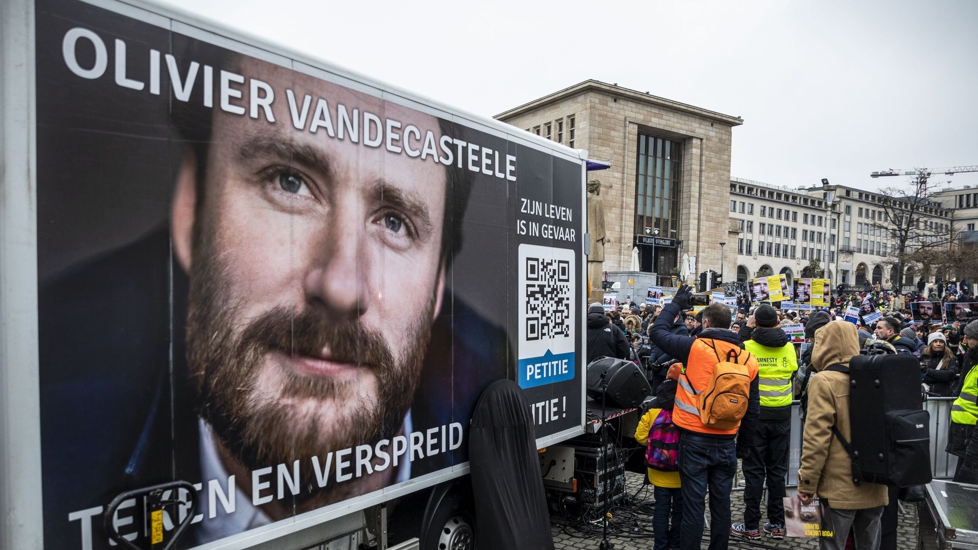 Manifestation de soutien à Olivier Vandecasteele à Bruxelles, le 22 janvier 2023.