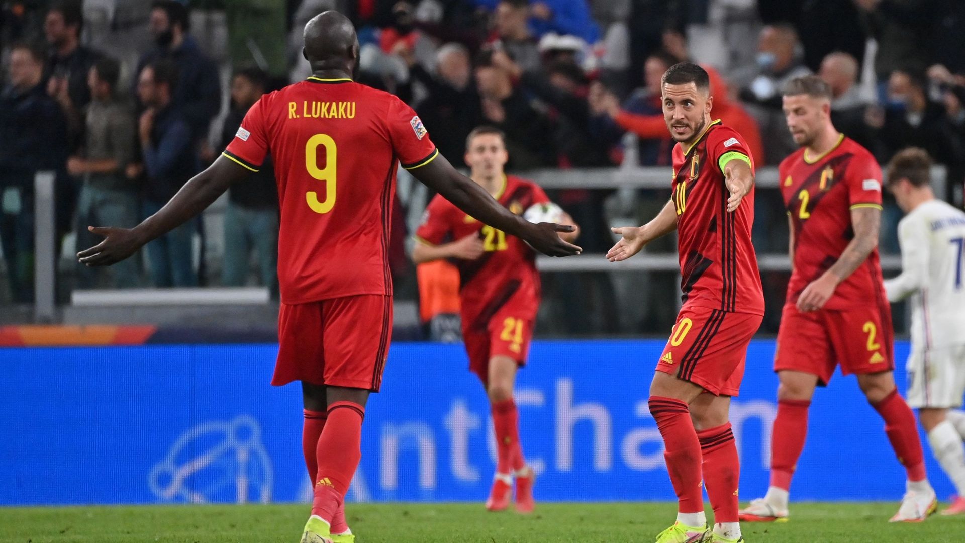 Romelu Lukaku et Eden Hazard face à la France