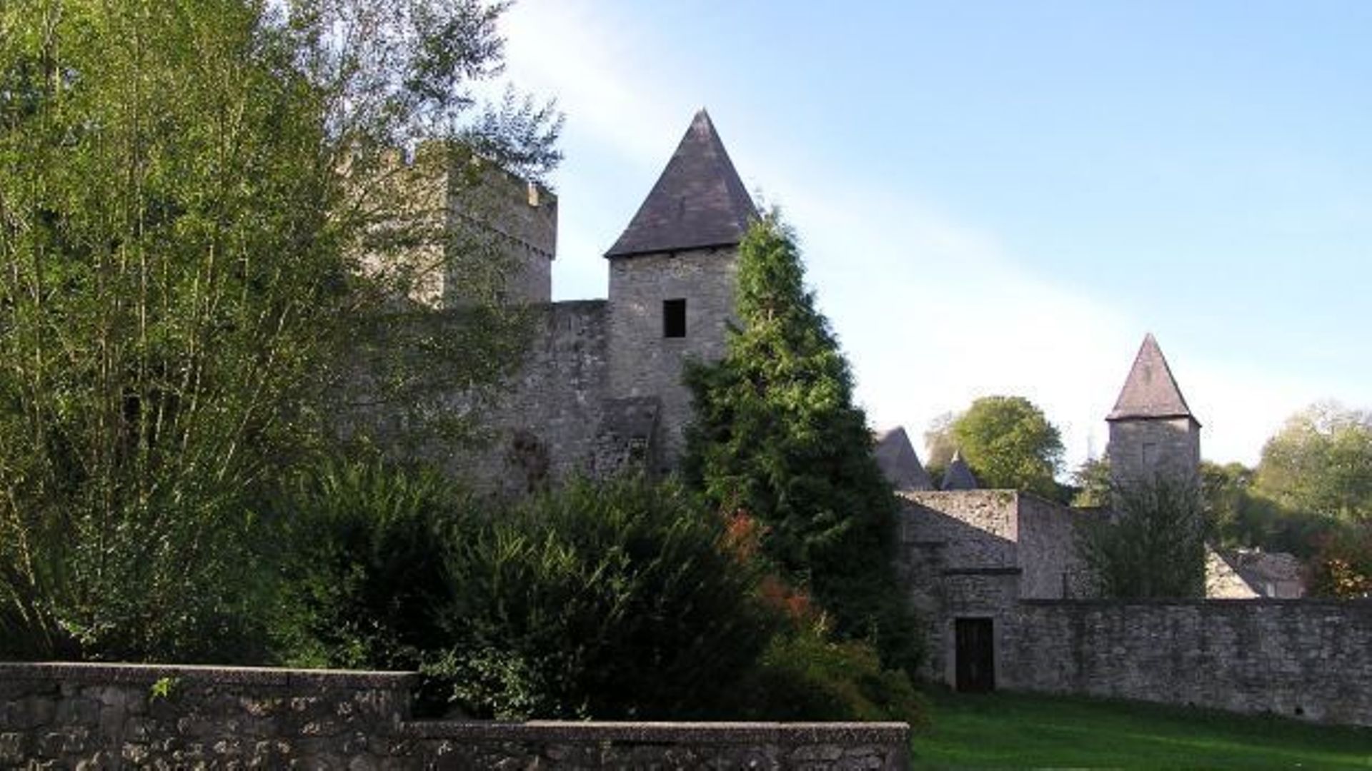 Le château fort de Thy
