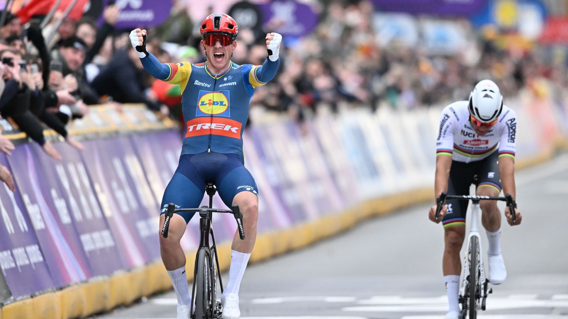 Mads Pedersen S’offre Gand-Wevelgem Et Mathieu Van Der Poel Après Un ...