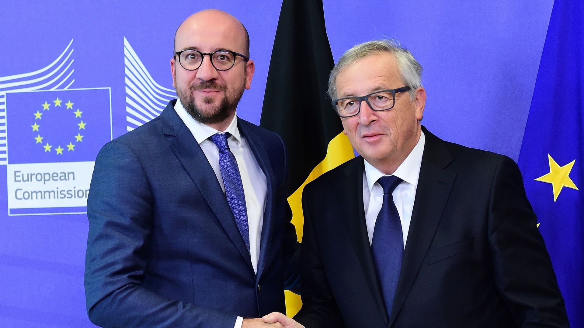 Charles Michel demande l'aide de Jean-Claude Juncker pour l'accueil des réfugiés