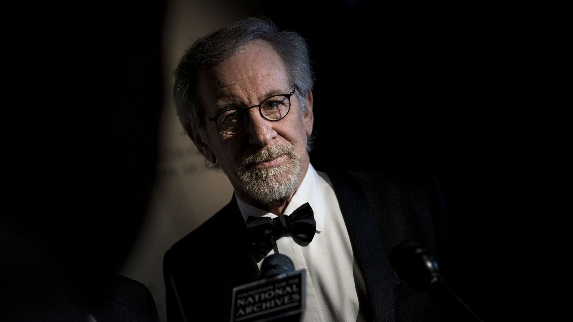 Le réalisateur Steven Spielberg fait partie des 17 Américains récompensés