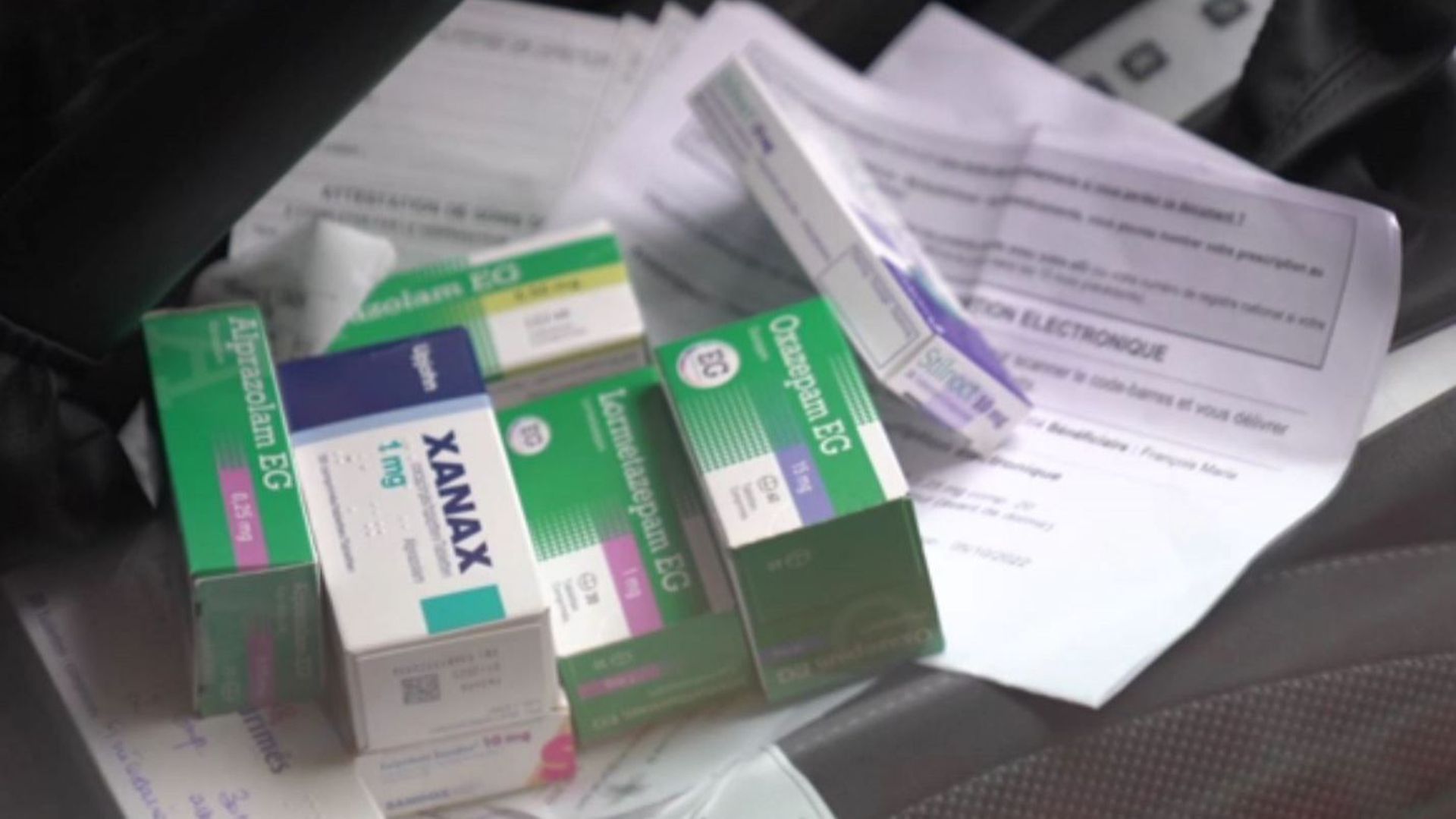 Sur 8 médecins, un seul nous a prescrit une boîte de benzodiazépines avec petit nombre de comprimés.