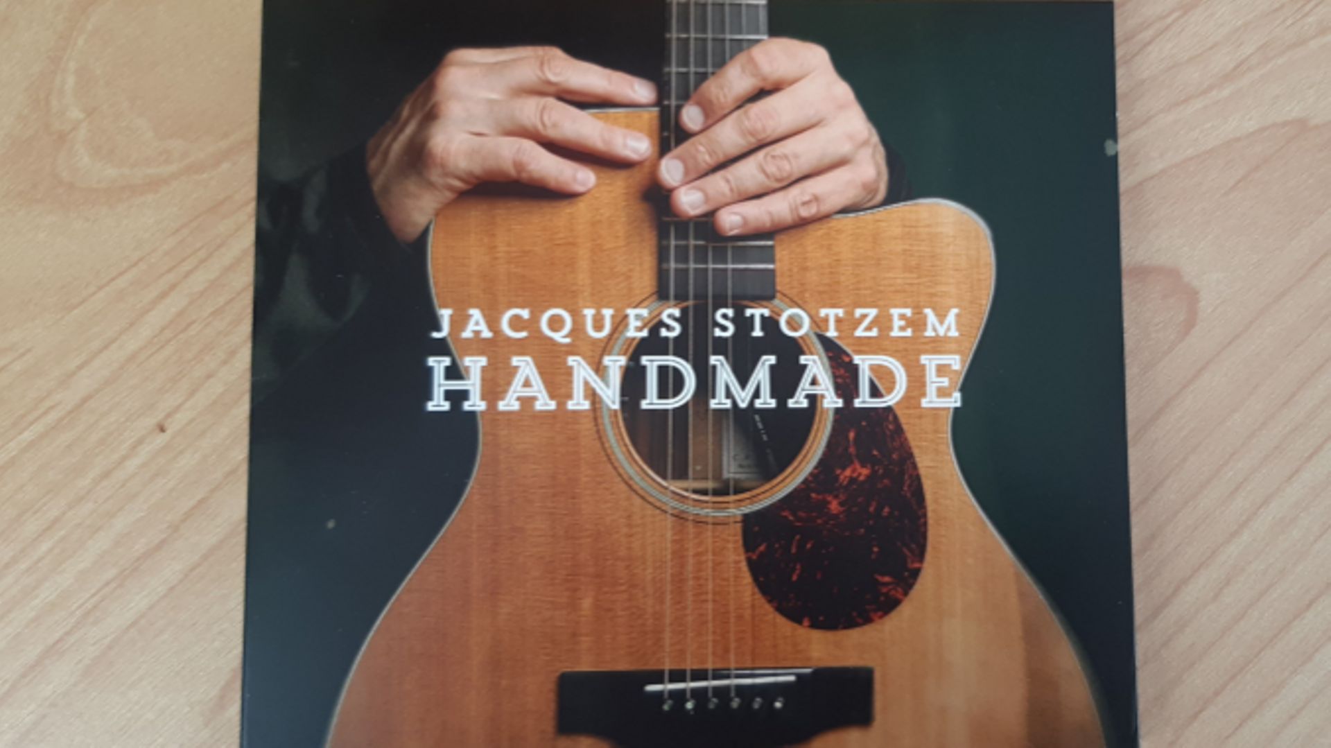 "Handmade", le nouvel album du guitariste verviétois Jacques Stotzem
