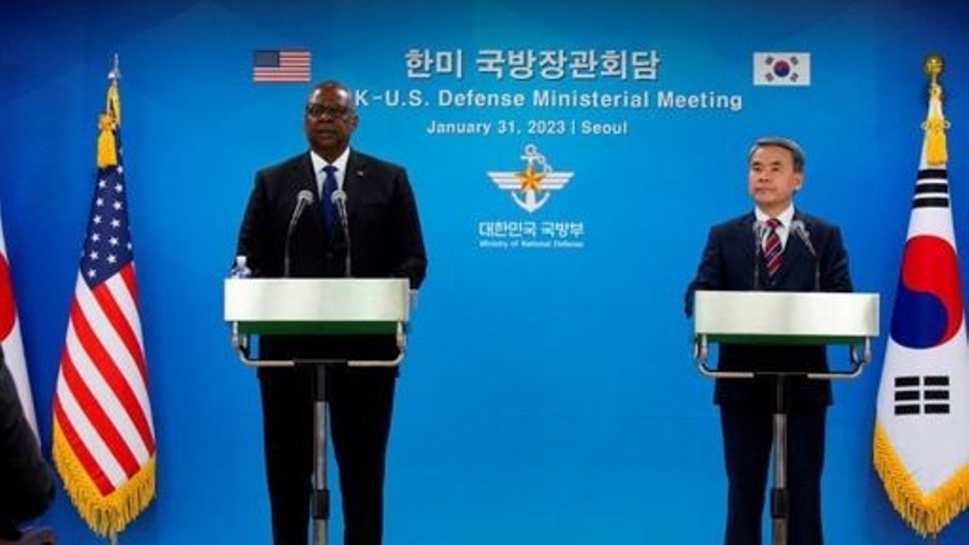 US Le secrétaire à la Défense Lloyd Austin et son homologue sud-coréen Lee Jong-sup le 31 janvier à Séoul