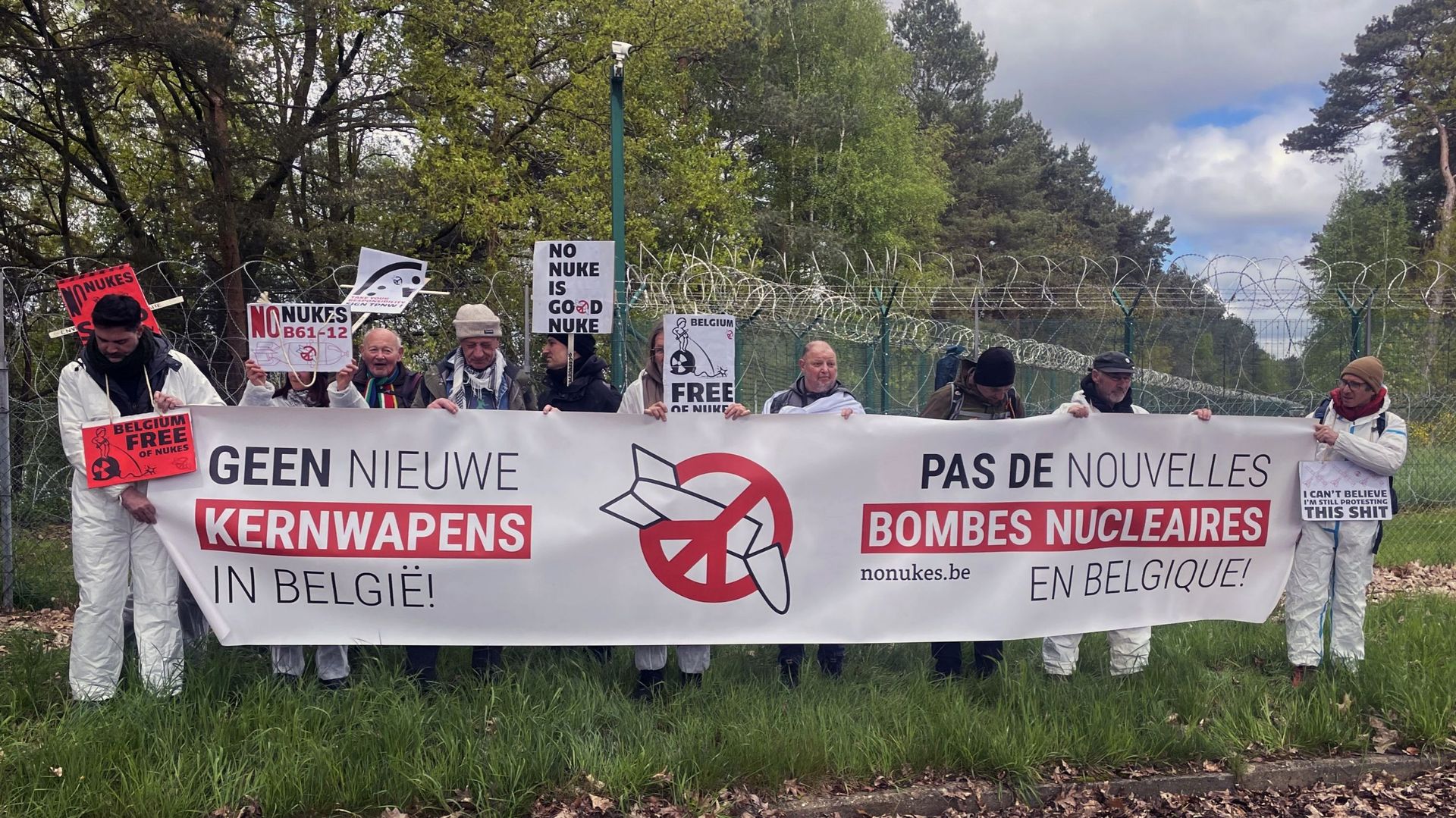 Armes nucléaires sur le sol belge : 200 villes et communes vont hisser le drapeau de la paix (ONU) pendant huit jours