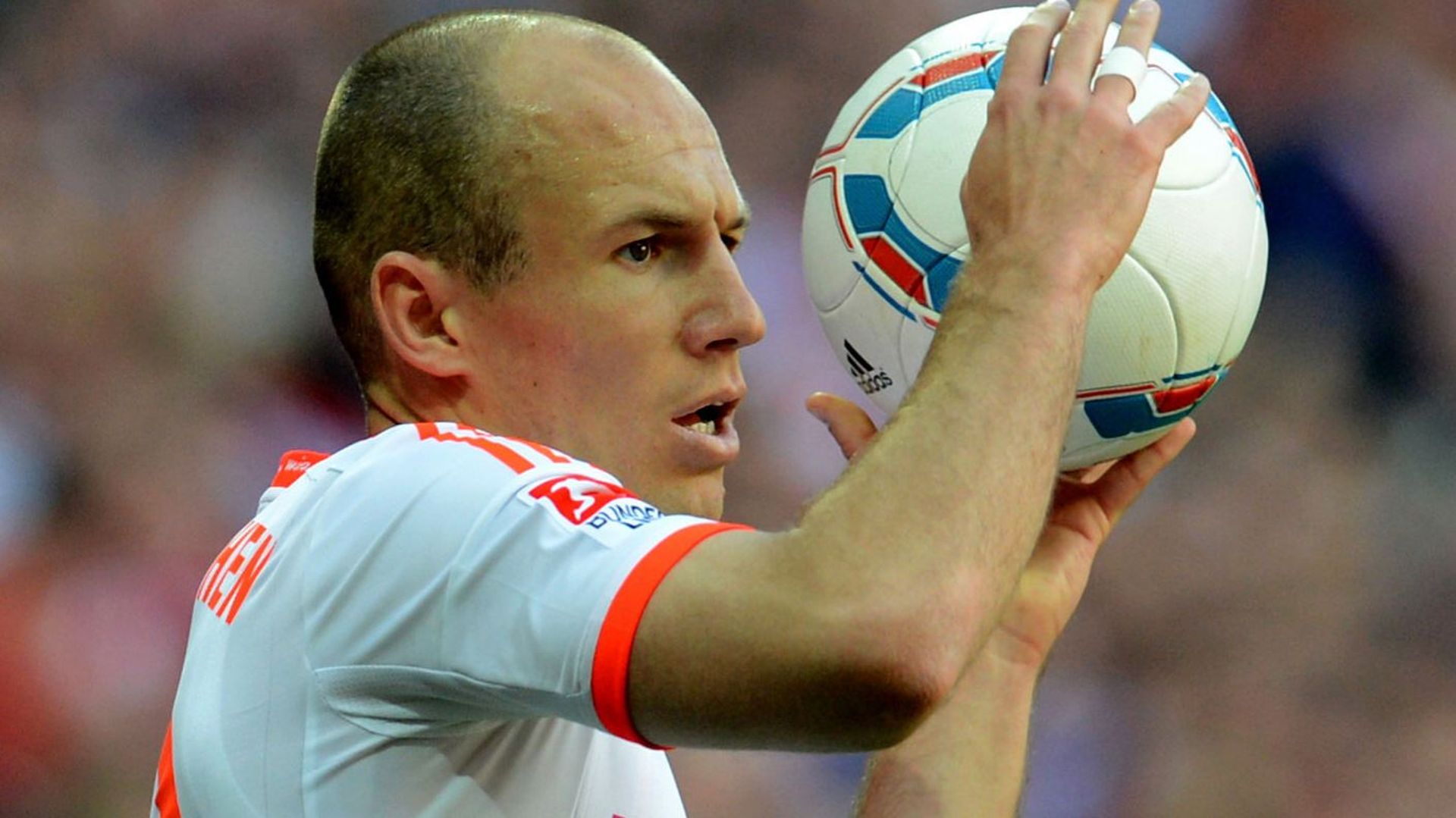 Roben 35 Robben prolonge au Bayern - RTBF Actus
