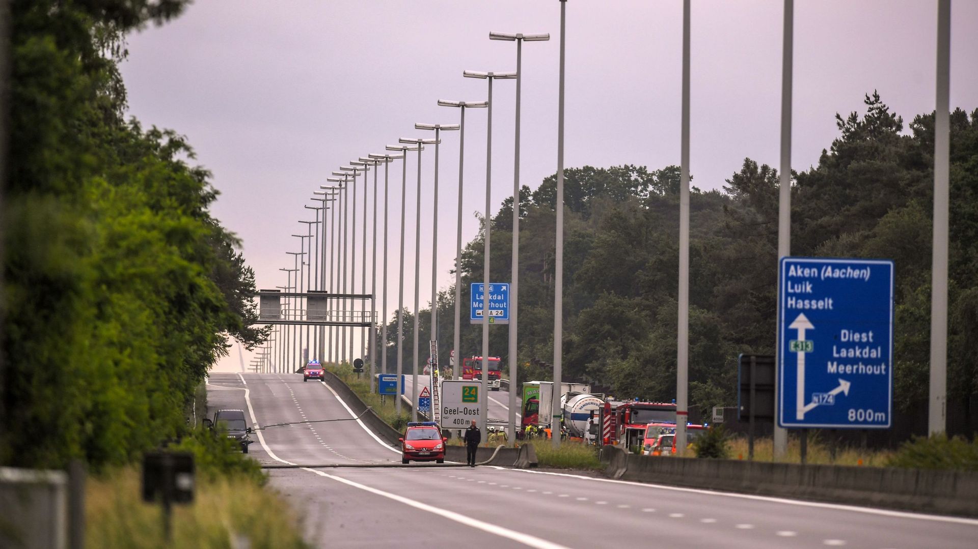 Photo d’illustration montrant les services d’urgence en action sur l’autoroute E313 à Geel-Oost, le mercredi 05 juin 2019.
