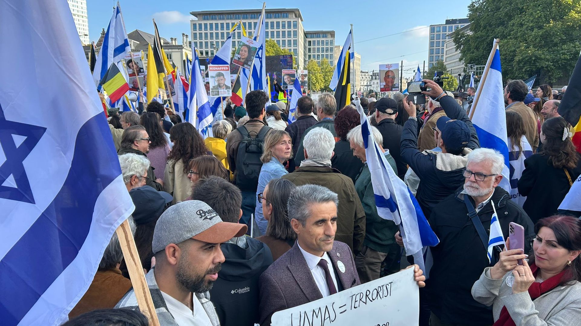 Bruxelles : 2000 manifestants contre l’antisémitisme à l’appel de la communauté juive de Belgique