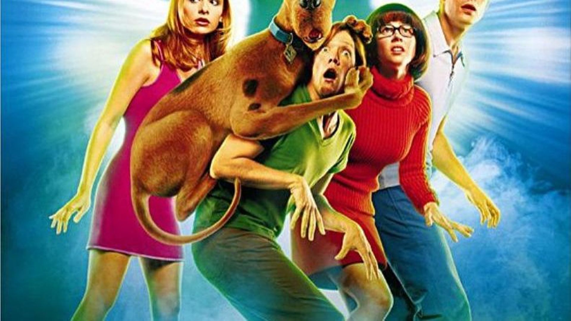Sarah Michelle Gellar et Freddie Prinze Jr. entouraient un Scooby-Doo de synthèse dans les deux précédents longs métrages