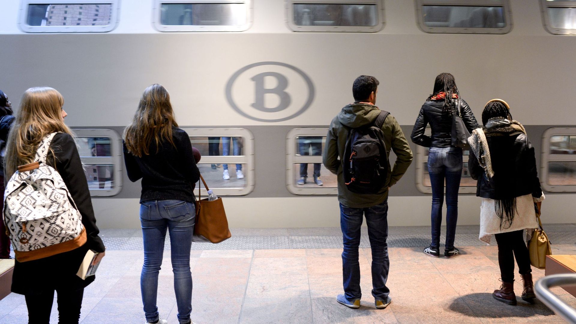 Pour cette nouvelle offre, la SNCB a mis en place 12 lignes de trains.