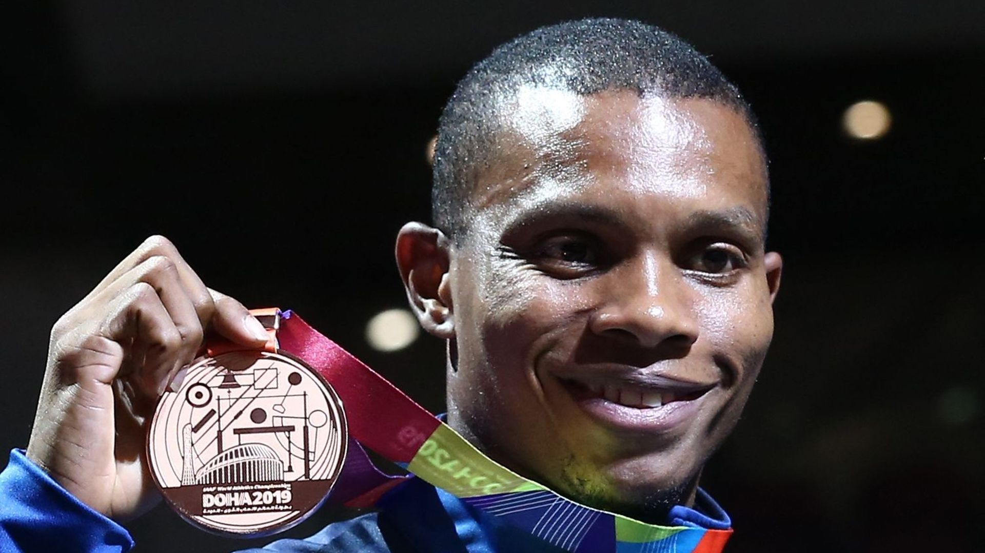 Alex Quinonez, sprinteur équatorien, suspendu un an par l'anti-dopage.